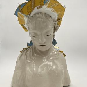 Queen Under Siege by Maria Manhattan